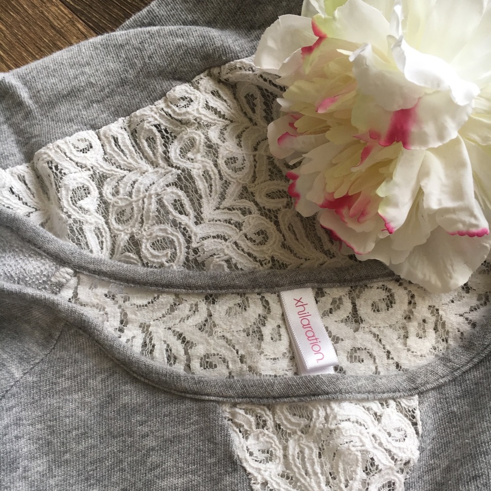 3/4 Sleeve Lace Sweatshirt